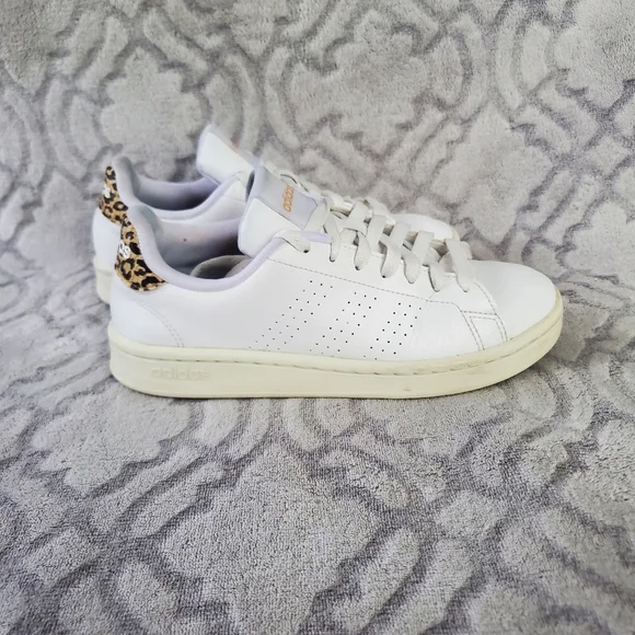 Women's Adidas White Advantage Sneakers - Picture 3 of 11